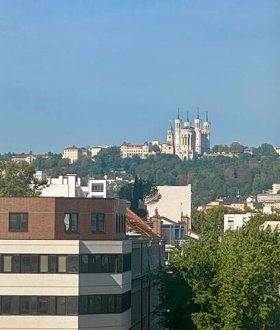 Logement standing terrasse/2 garages cœur de Lyon gallery image 5
