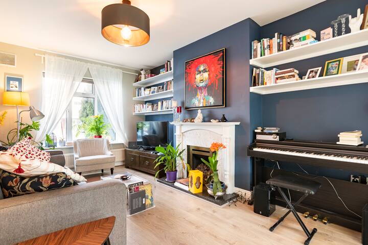 Cosy and homy 3 Bedroom townhouse near the city