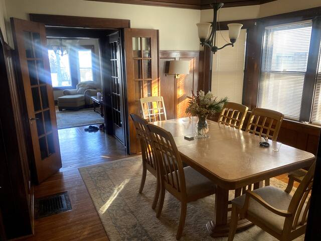 House of Faith – 6 beds – 3 Full Baths gallery image 5