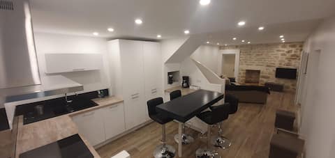 Annonce Airbnb populaire: Fouesnant, small renovated cottage à Fouesnant