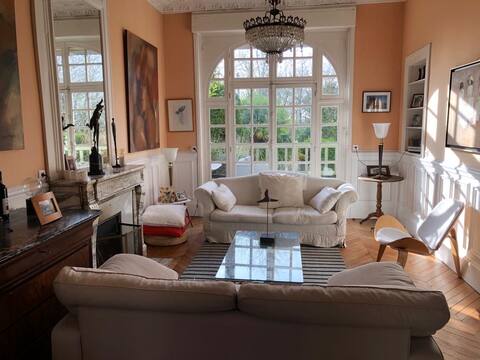 Stunning Villa Caen the sea south terrace and garden