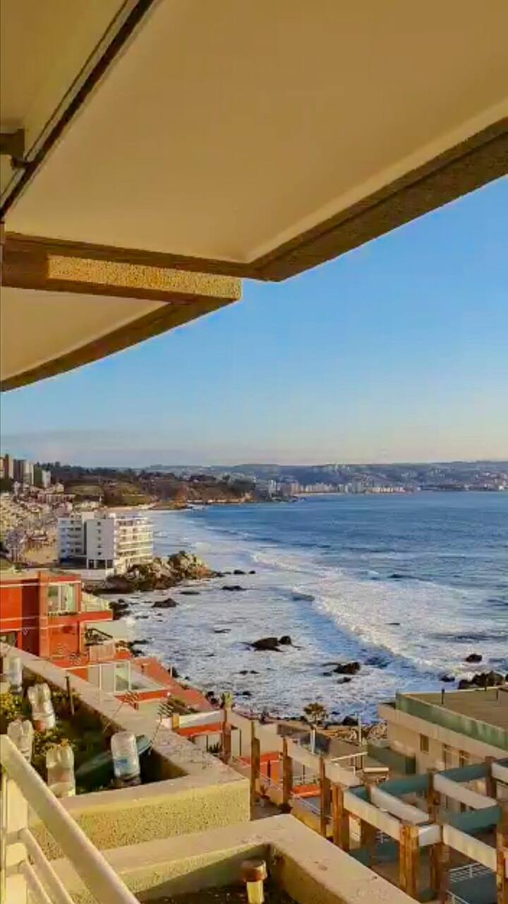Apartment in Reñaca with beautiful ocean view Condominiums for Rent