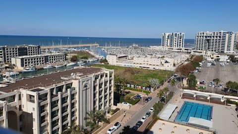 Okeanos Suite Herzliya Sea View On The Beach