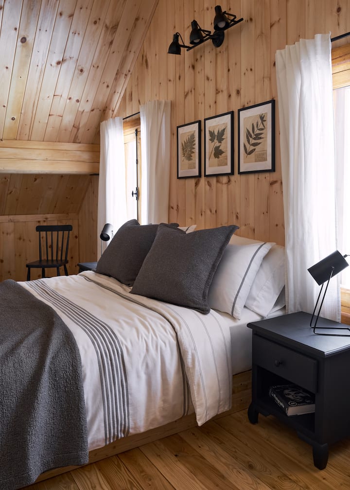 Master bedroom on the mezzanine.