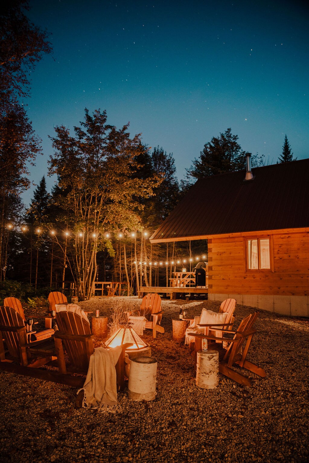 Les 2 Ottres Wooden chalet by the water Cabins for Rent in Lacaux