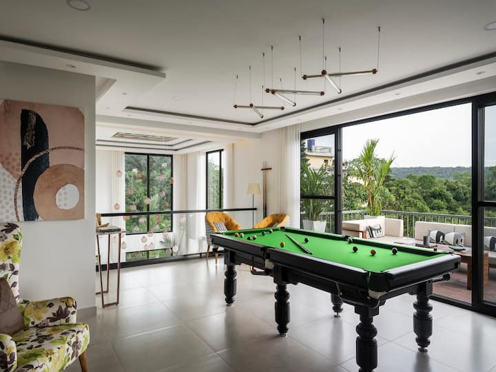 Pool Table