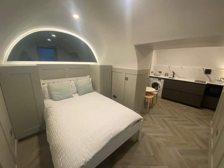 Unique Studio Apartment In London W1 - 블룸스버리