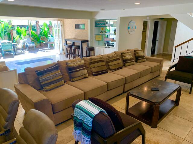 BIG BEACH HOUSE gallery image 5