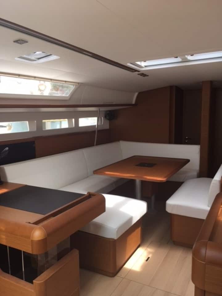 Ionian Seazakinthos Sail Trip Jeanneau 519airbnb - Zante