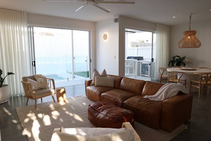Coastal Habitat – Luxury Escape Kingscliff gallery image 4