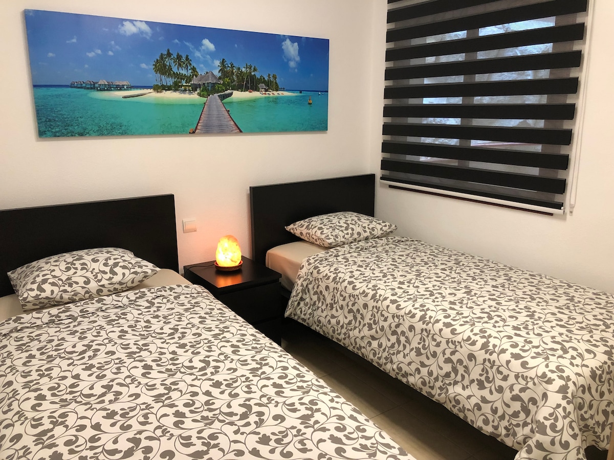 غرفة النوم الثانية 