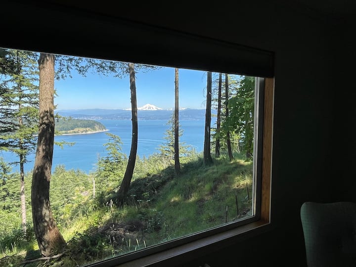 Vista del monte Baker desde el dormitorio principal.