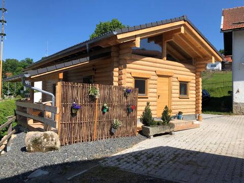 Chalet Zur Landfrau (Weiderer organic farm)