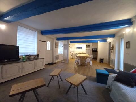 Townhouse with hot tub, pool and games room