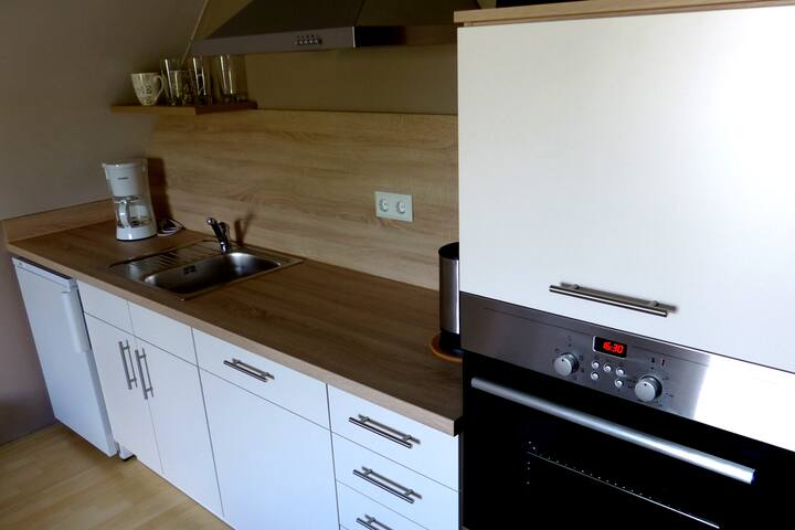 2-zimmer Appartement Mit Küchenzeile - Haiger