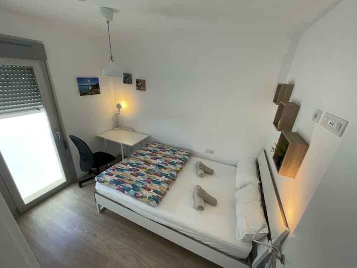 2nd bedroom (bed with 140 x 200)