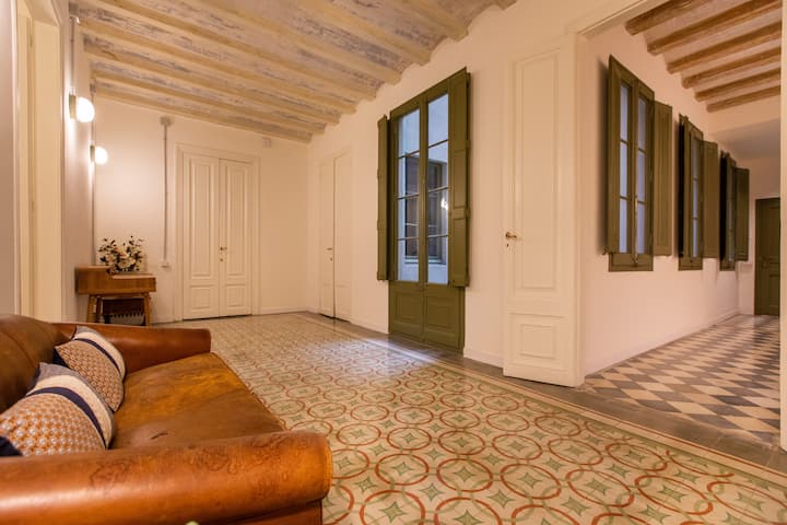 Deliciosa Suite En Reformado Co-living - Barcelona