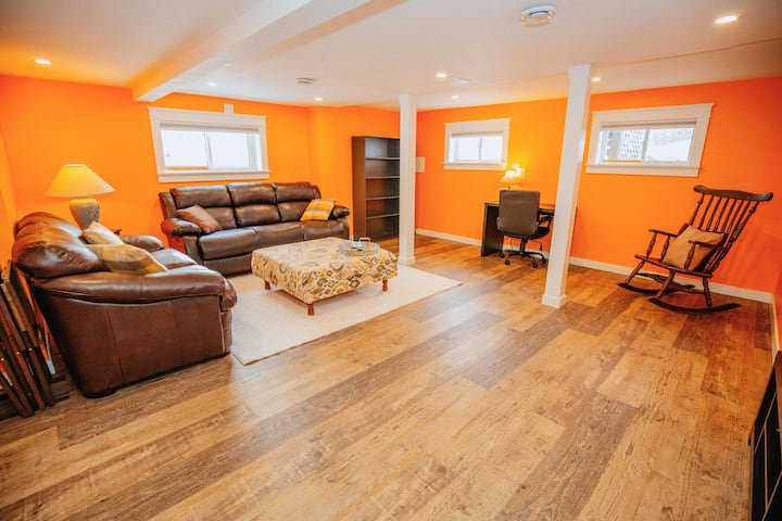 Cerulean & Clay House - Timmins
