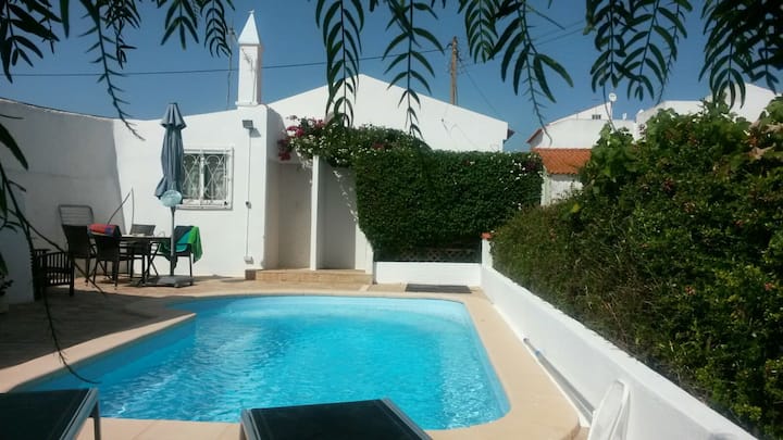 Portugiesisches Fischerhaus Mit Privatpool - Algarve