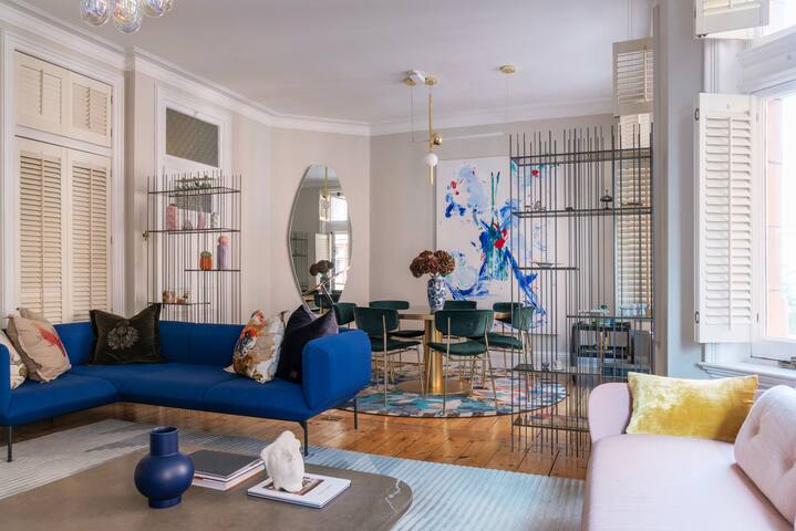 Maison Blooms-Luxe Stay By Soho gallery image 2