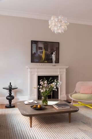 Maison Blooms-Luxe Stay By Soho gallery image 5