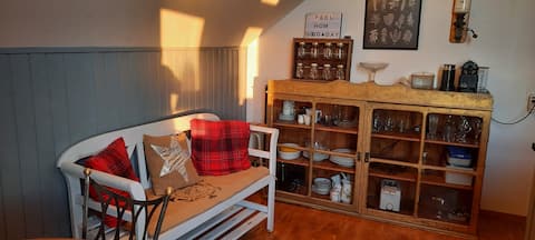 Beach - a double room with couch in the Pilgerhüsli