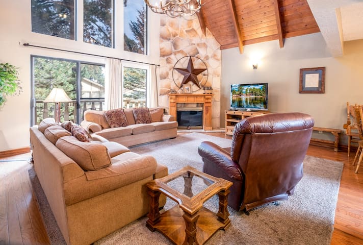 Innsbrook Village Country Club & Resort managed Airbnb listing 3