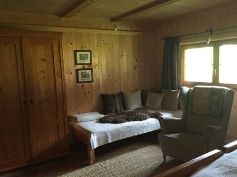 Popular Airbnb listing: Old farmhouse in the mountains in Tirol