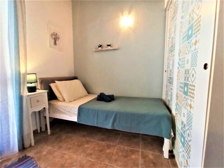 Eliza's beach vacation Nikiti,bedroom 2