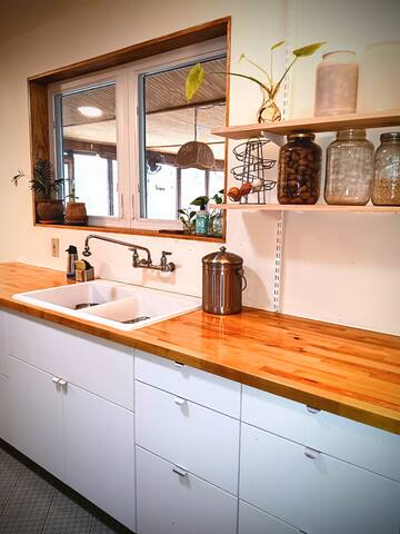 Central home with cowboy pool gallery image 5