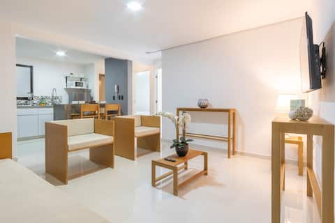 Top Airbnb: Newly renovated apartment 3 minutes from Palmas. in Reforma Social