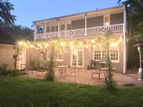 Walking distance to LSU
3 bedroom, 2.5 bath home