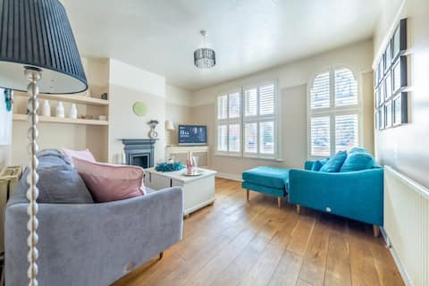 Artists Victorian Semi