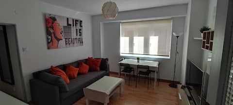 Anuncio de Airbnb popular: Apartment in a downtown and quiet area. en Pamplona/Iruña