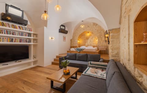 Sapir Boutique Apartment 5