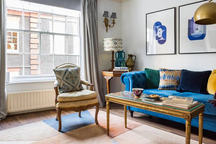 Mayfair 3-Bed 5 -Guest w/AC Berkeley Square 1729 gallery image 5