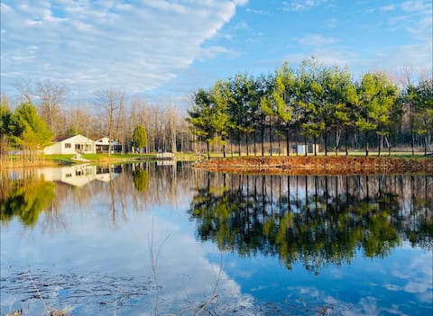 Leisure Lane Up North Home-Near Lk Huron/on a Pond