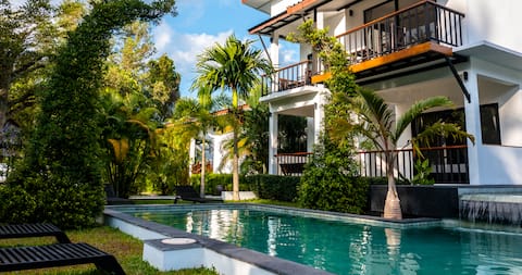 Aqua Suites, Garden View Bungalow 2