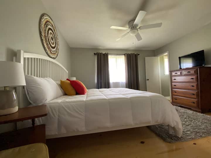 King size bedroom with en suite bath will comfortably sleep two guests.  