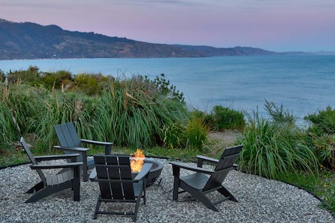 Oceanfront Bolinas hide-a-way