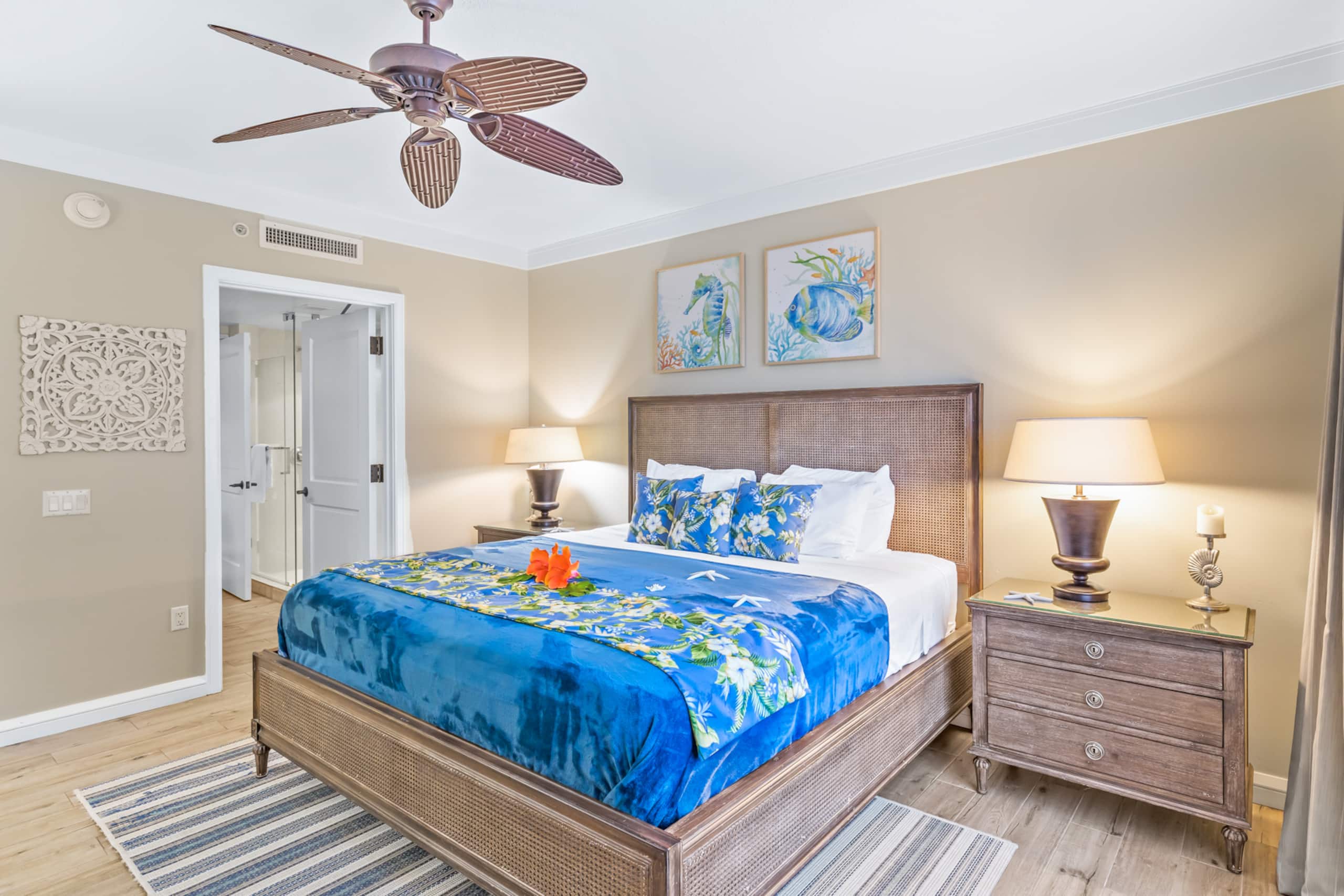 Condo in Lahaina · ★4.44 · 2 bedrooms · 3 beds · 2 baths - Image 11