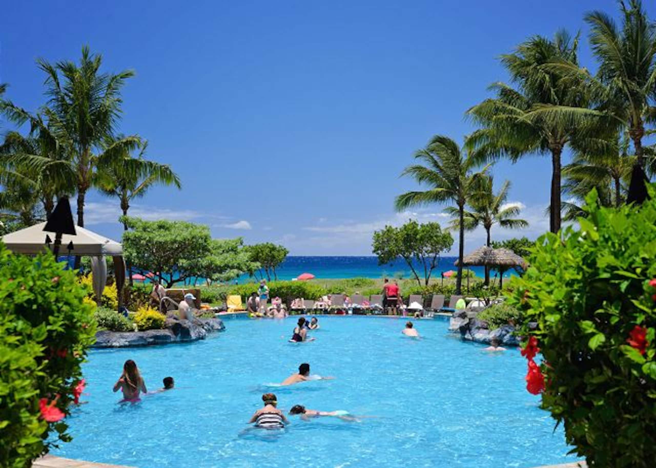 Condo in Lahaina · ★4.44 · 2 bedrooms · 3 beds · 2 baths - Image 35