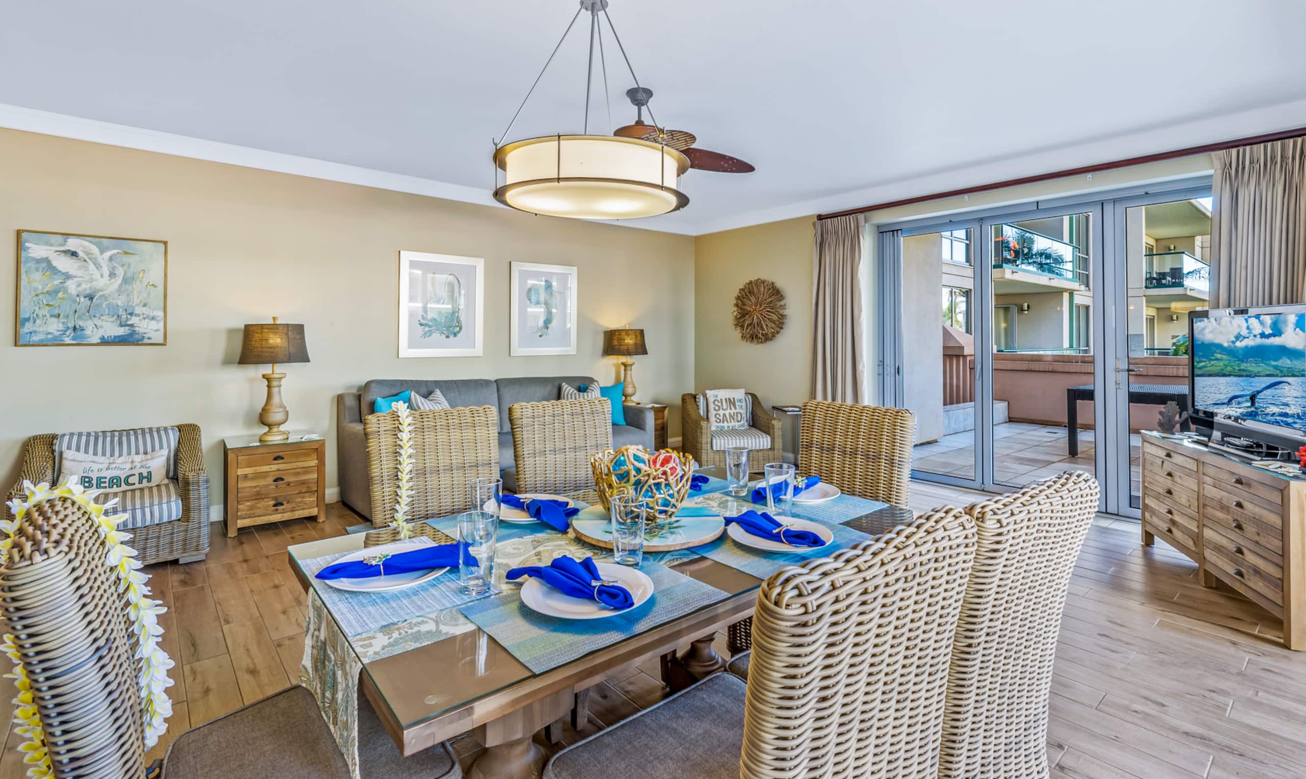 Condo in Lahaina · ★4.44 · 2 bedrooms · 3 beds · 2 baths - Image 7