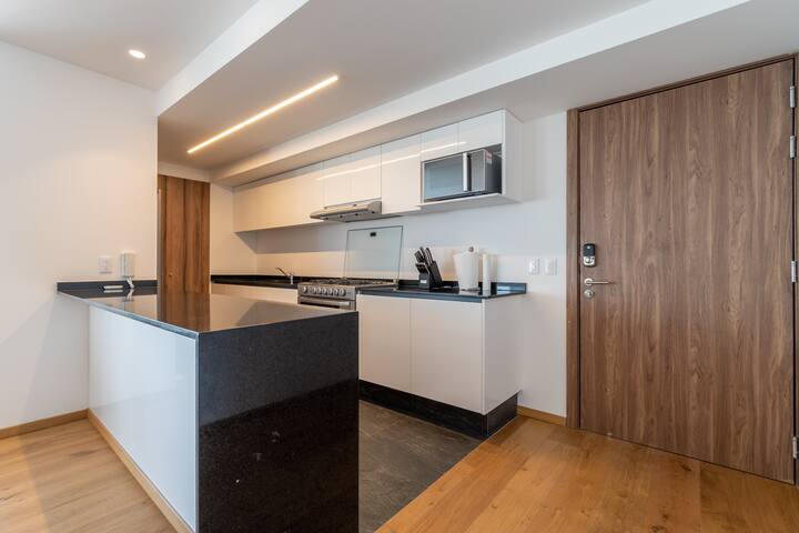 Wrap-Around Patio Best Views in the City -Condesa gallery image 5