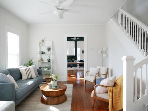 Top performing Airbnb: Sunlit Urban Oasis | freshly furnished 1890 home in Goodrich Kirtland Pk