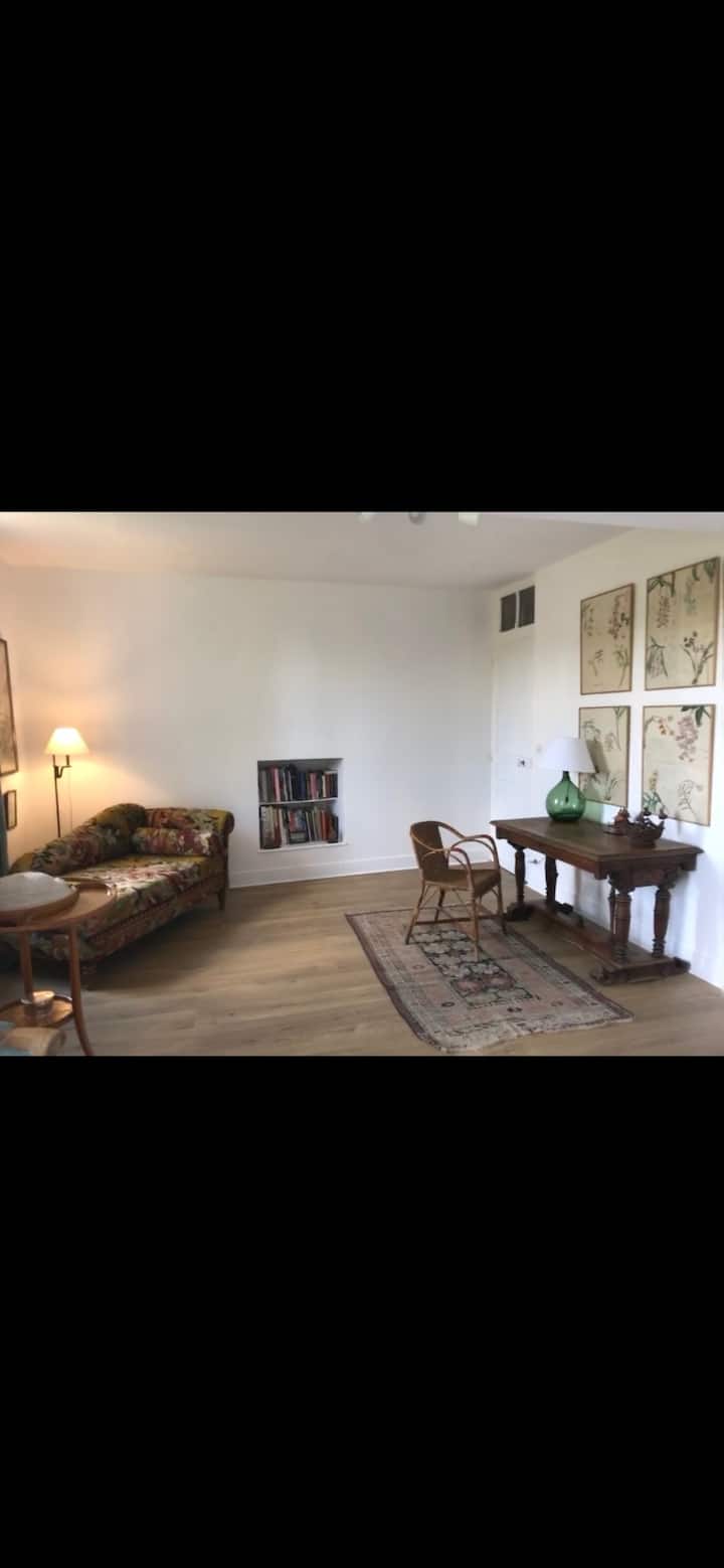 Petite Maison De Charme à La Campagne. - Pierrefonds