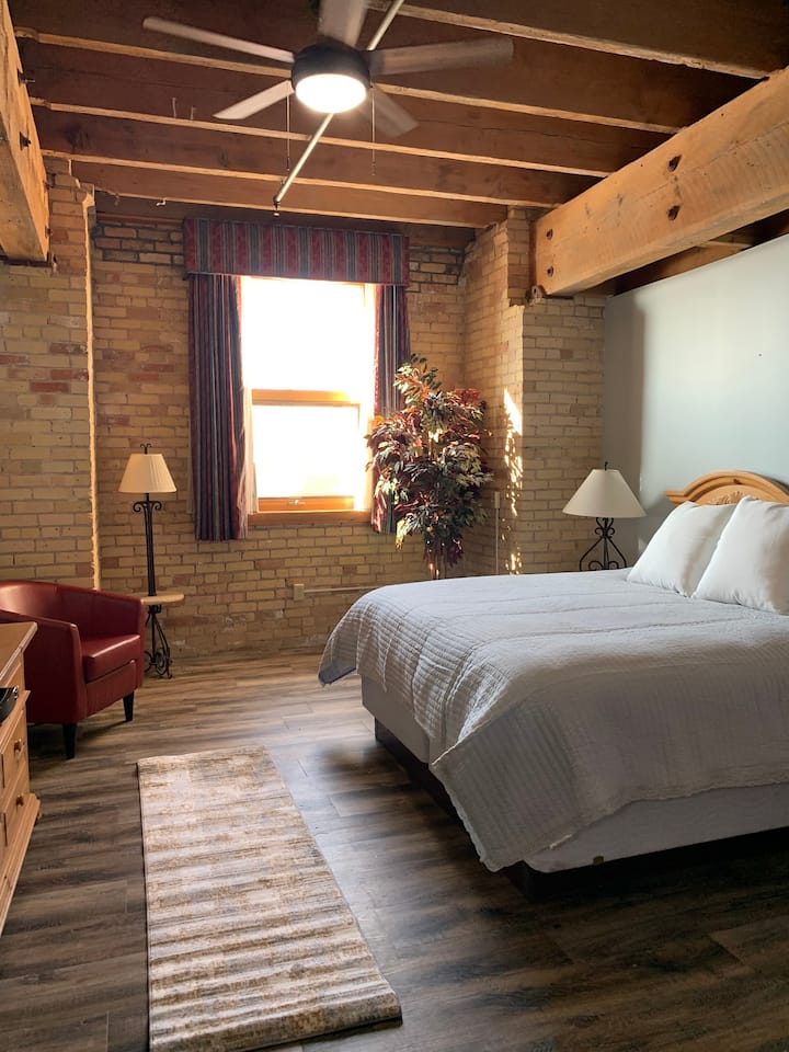 Canal Park, Duluth Holiday Rentals & Homes Duluth, MN Airbnb