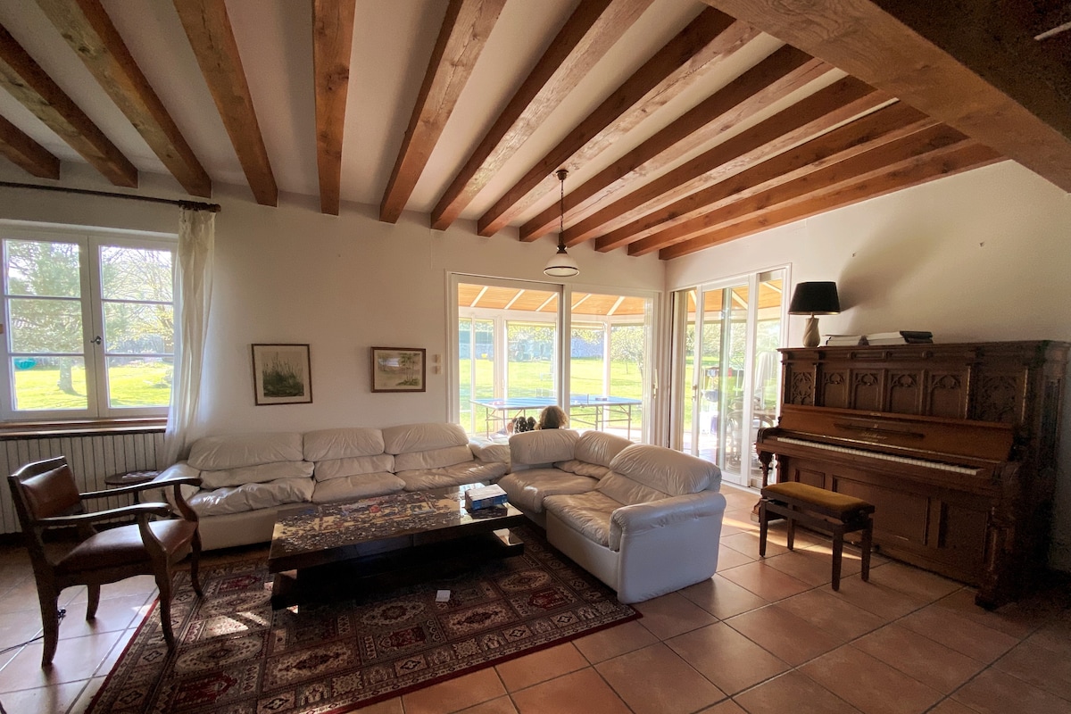 Sebule ya sakafu ya chini