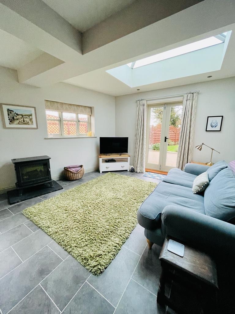 Successful Airbnb property: Stunning South Lakes cottage.  Max 4 guests in Westmorland And Furness