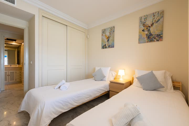 Segundo dormitorio con camas individuales